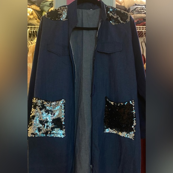 A jeans jacket with a glowy sleeves. For any event. - Picture 2 of 3